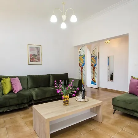 Casa Vacanze N1 *